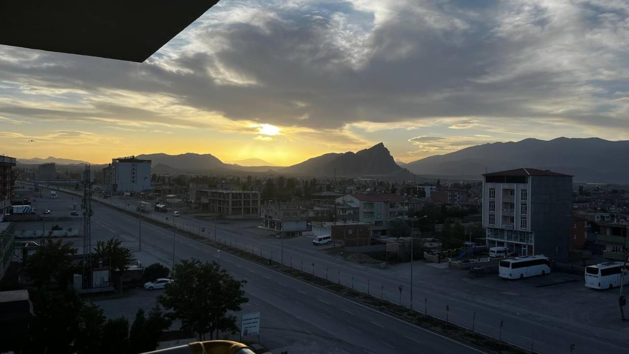 Atlihan Plus Hotel Doğubayazıt Bagian luar foto