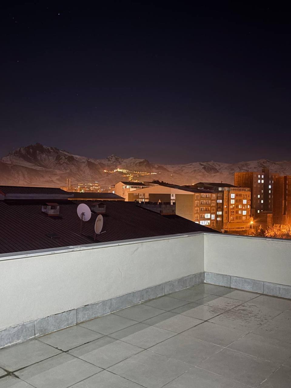 Atlihan Plus Hotel Doğubayazıt Bagian luar foto